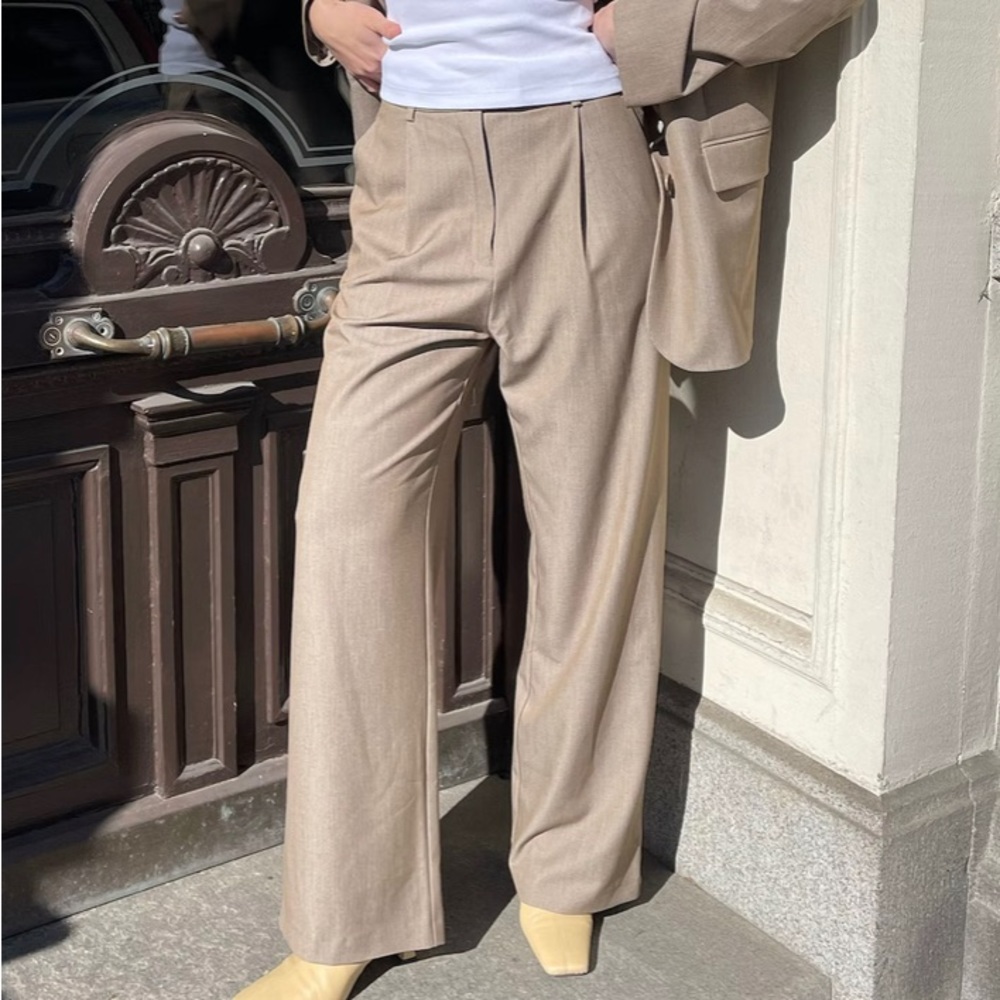 Djerf Avenue Favorite Pants Oat Tall never worn